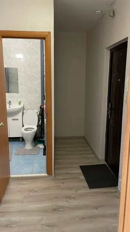 Уютная квартира рядом с аэропортом Толмачево и экспоцентром