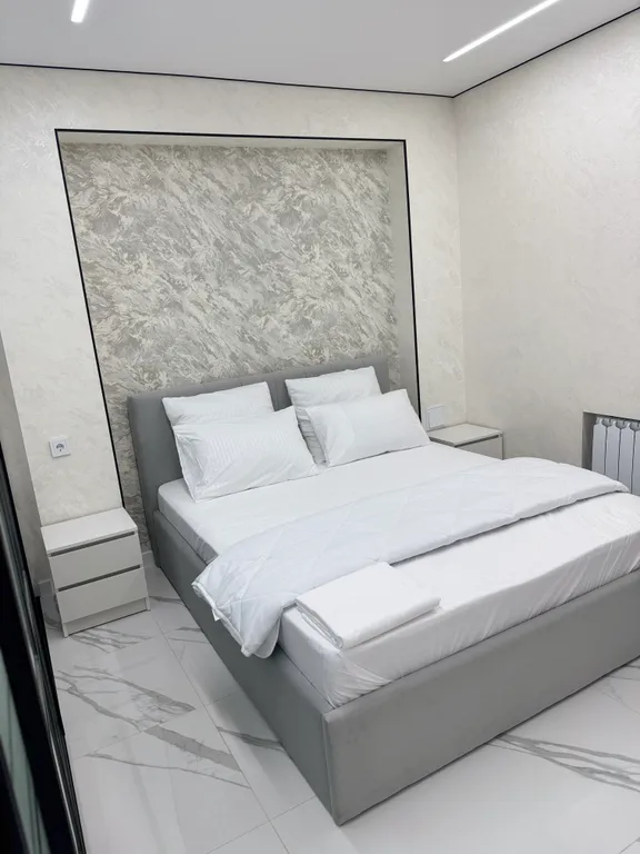 Просторная двухкомнатная квартира расположенная в живописном районе