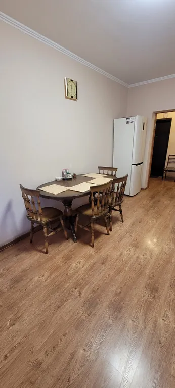 Просторная 2-комнатная квартира в новом доме в центре Батайска