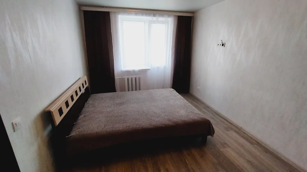 Двухкомнатная, ТЦ Континент