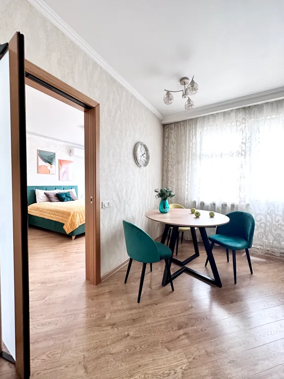 Яркая атмосферная квартира!