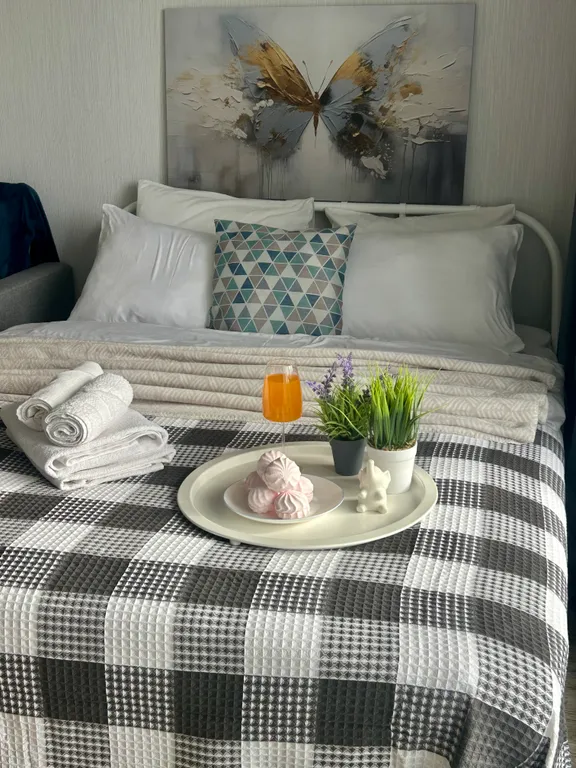 Студия с панорамным видом на Краснопольском проспекте