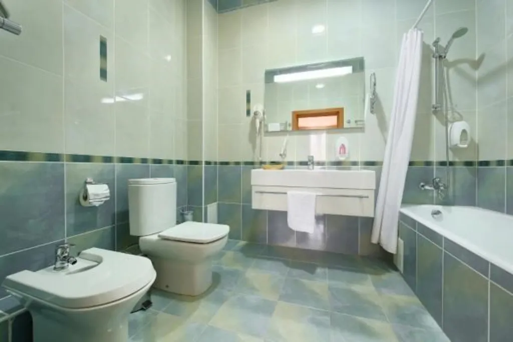 Люкс Семейный (две двуспальные кровати)