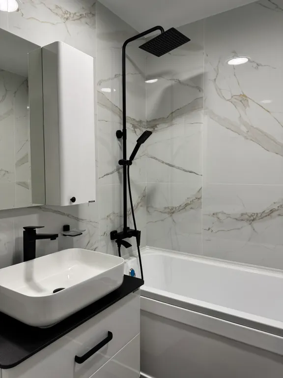 Уютная дизайнерская квартира в центральном районе города