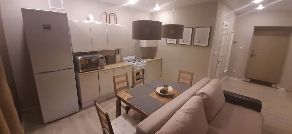 Дом в деревне с баней