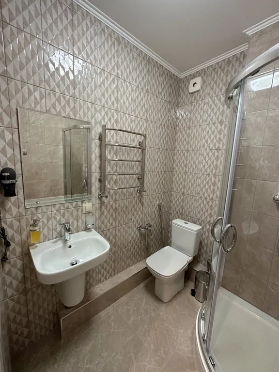 Двухкомнатный апартамент класса Люкс с отдельной спальней и кухней