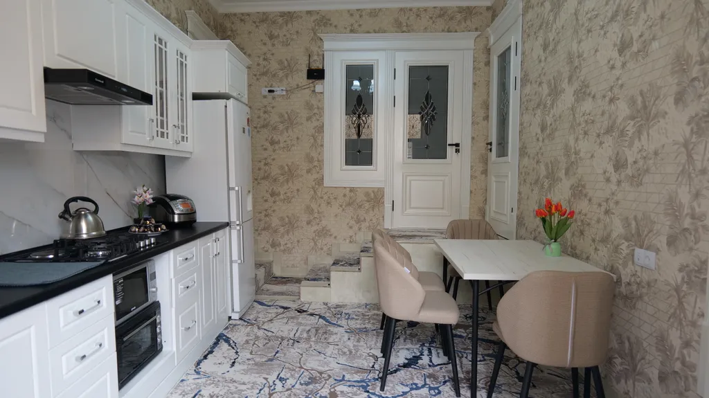 Приватный дом, 3 спальни, 2 минуты пешком до Регистана