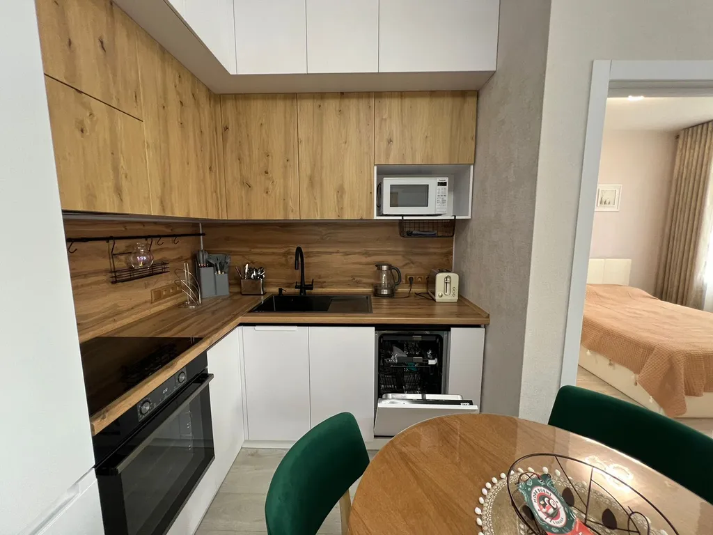 355 Евротри люкс на 6 человек с бассейнами