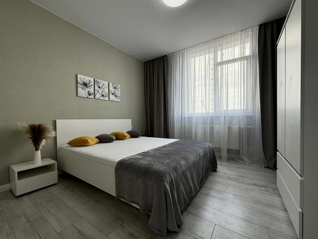 Евродвушка в районе Дубки, Чкалова, Лента