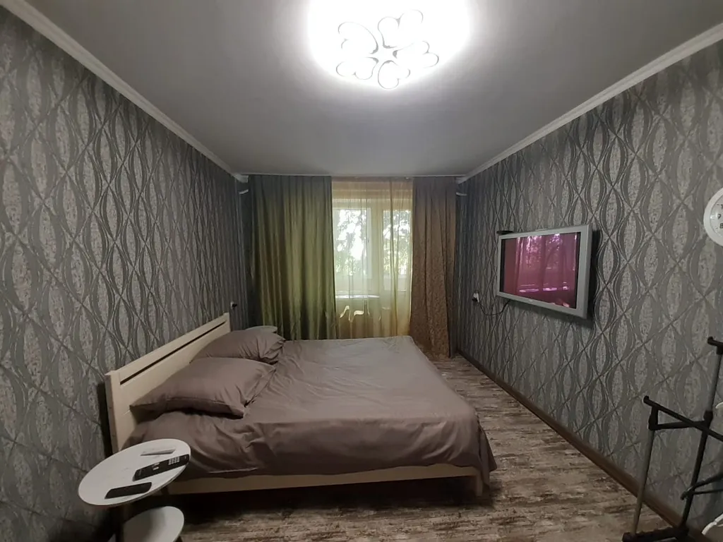Уютная однокомнатная квартира — аренда посуточно в Курск
