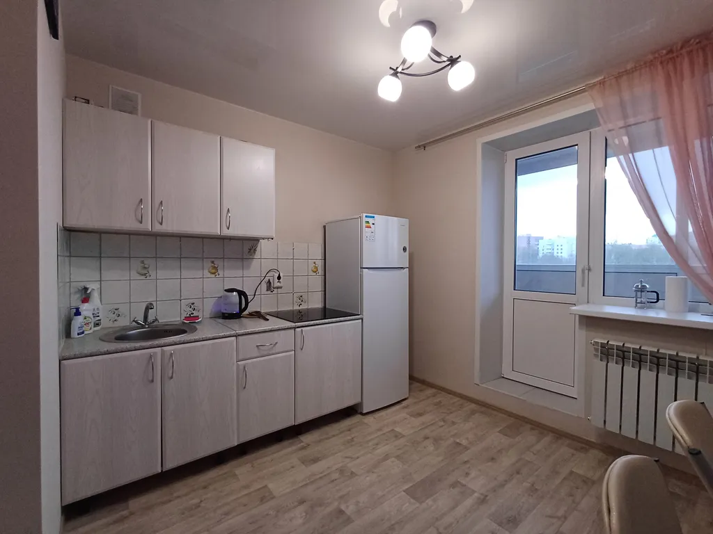 Уютная и идеально чистая квартира вблизи Арена 2000