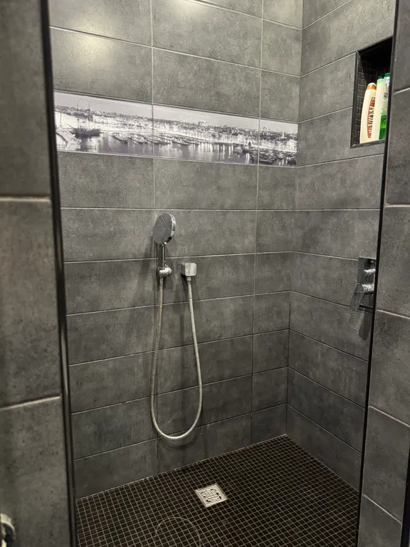 Квартира с 2 спальнями рядом с рекой Великой