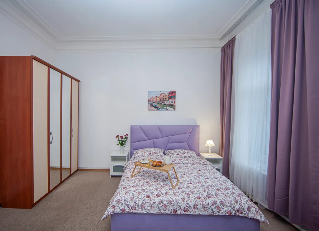 Happy Time 6BR Apartment