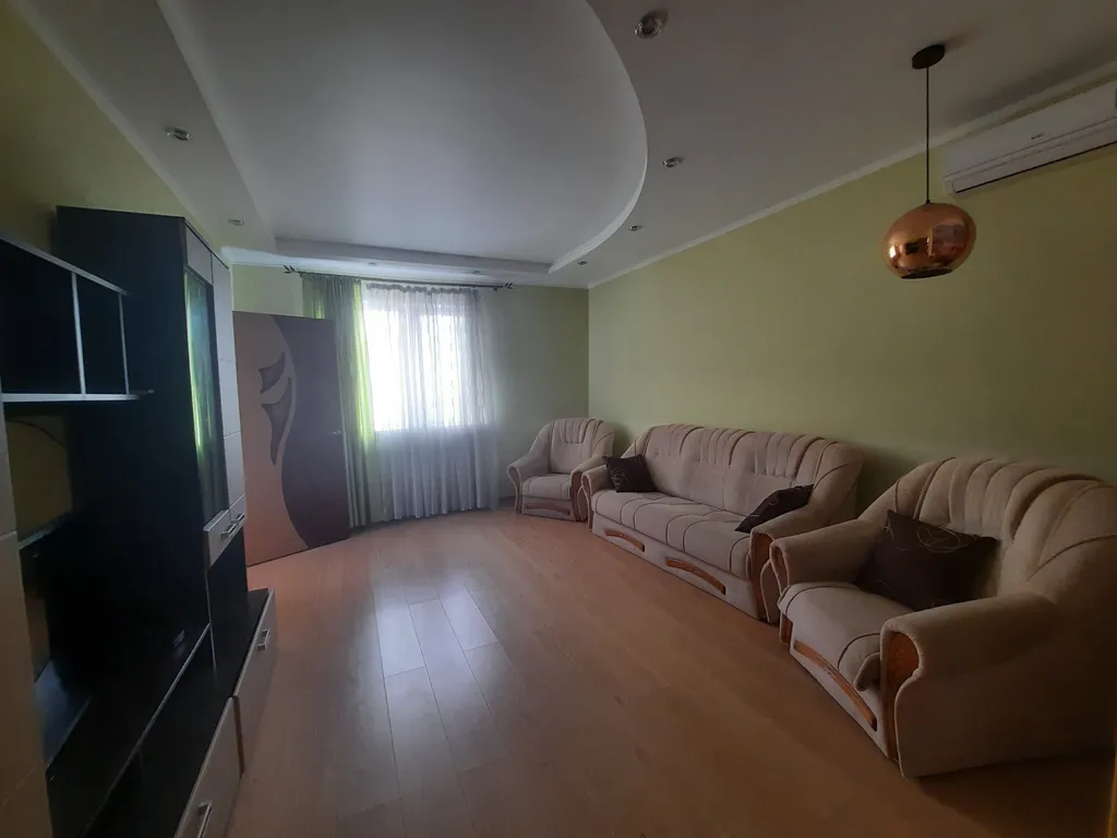 Коттедж Отдельный домик недалеко от моря — Севастополь