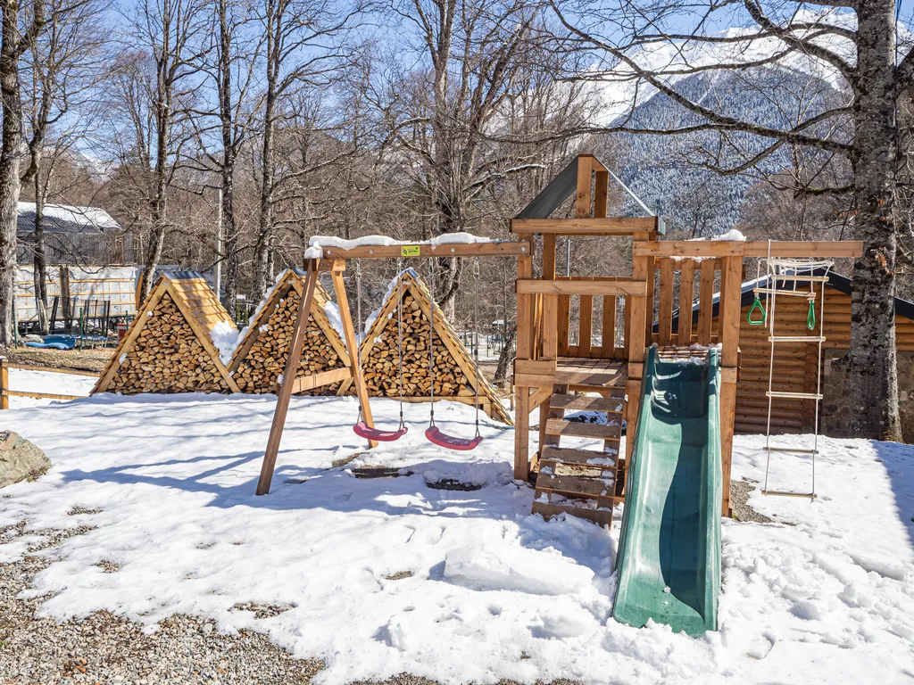 Коттедж 1-комнатный Дом — Архыз