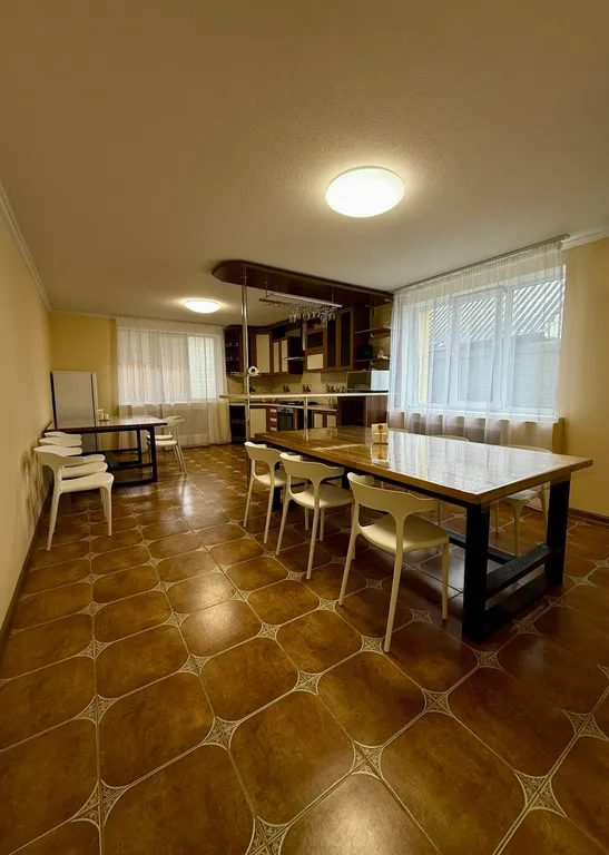 Коттедж Частный дом с подогреваемым бассейном и баней — Елизаветинская