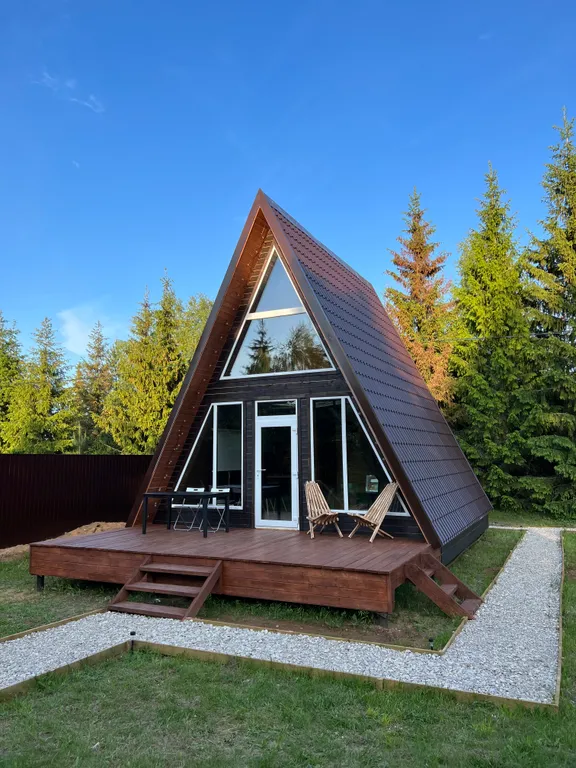 Уютный романтический домик А-фрейм