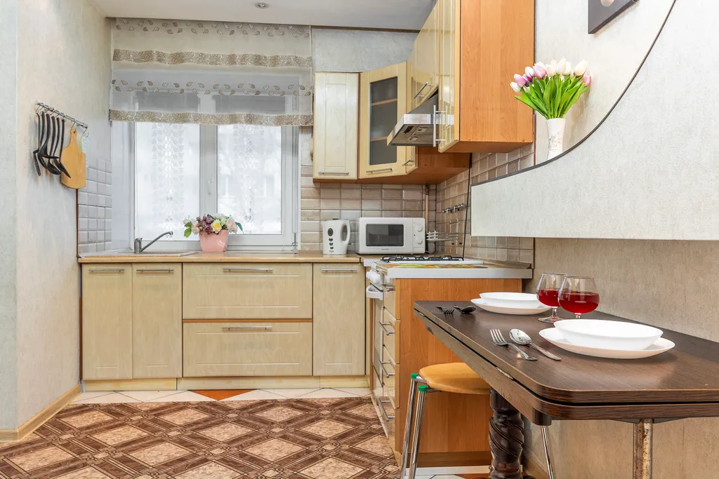 Квартира Двухкомнатная квартира на Пятой линии с изолированными комнатами — Калининград