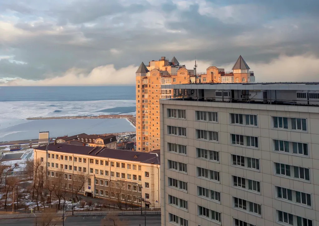 Central Bridge View apartments