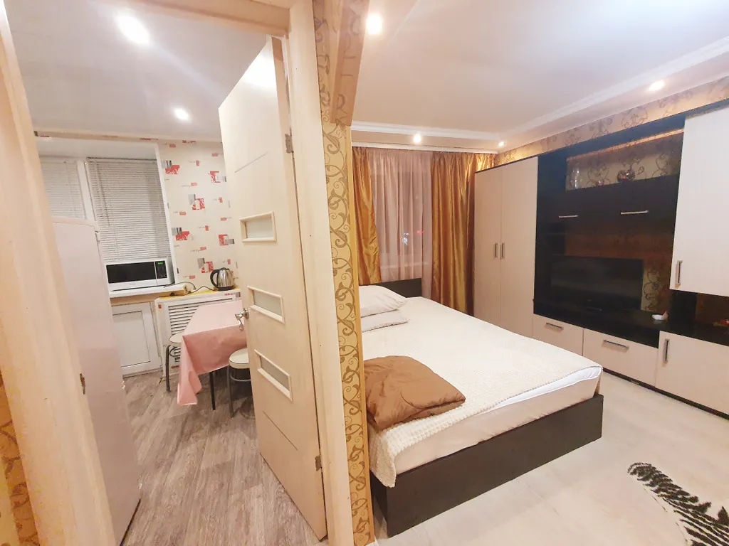 Уютная квартира для двоих с камином