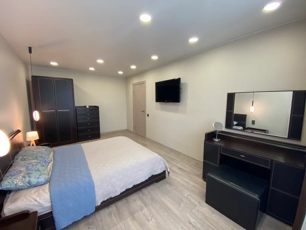 Чистота, просторная квартира с бесплатной парковкой