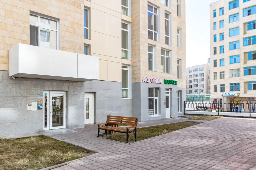 Уютная квартира рядом с mega и expo