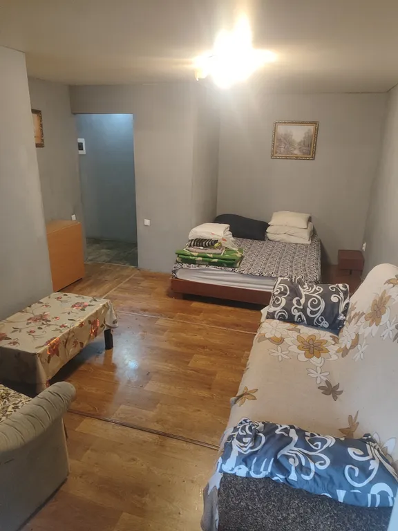 Чистая, уютная квартира рядом с остановкой