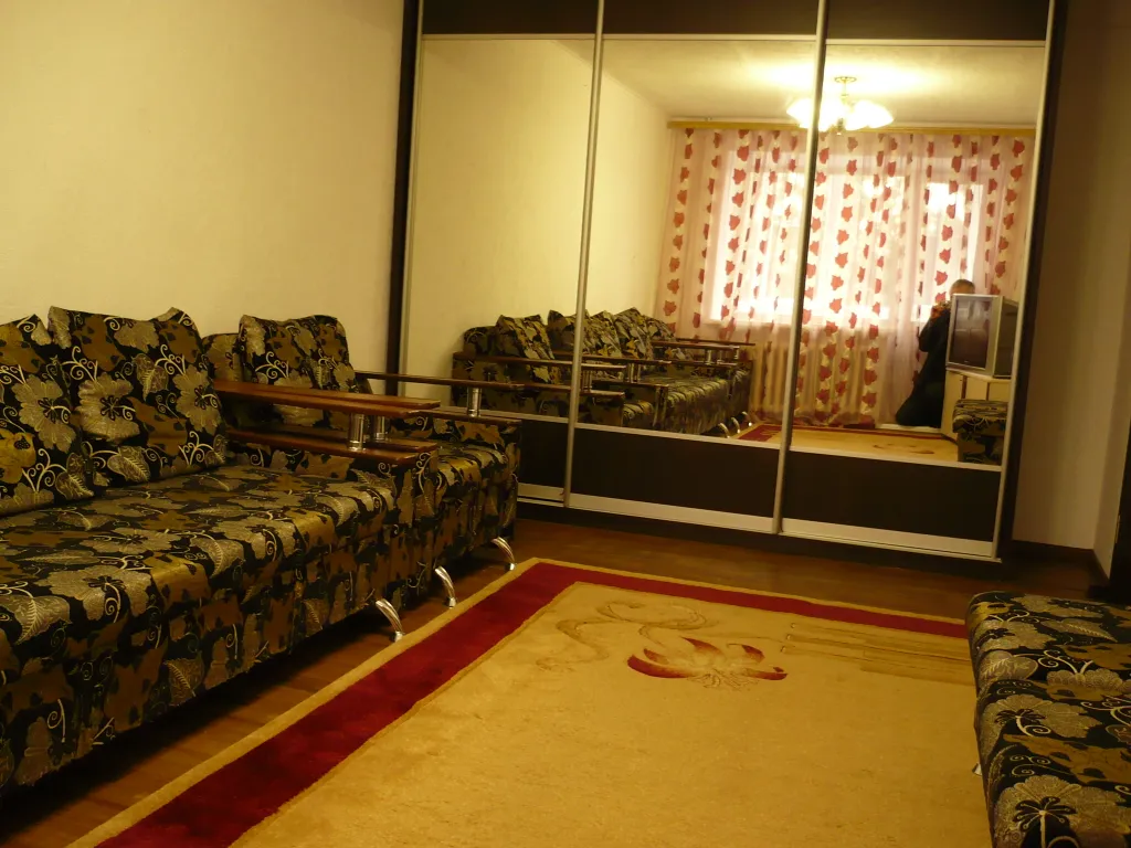 1-комнатная квартира рядом с Ж.Д. вокзалом