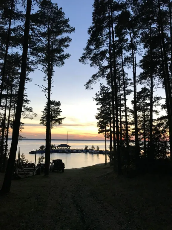 Дом на Горьковском море напротив спортивной базы Море спорта