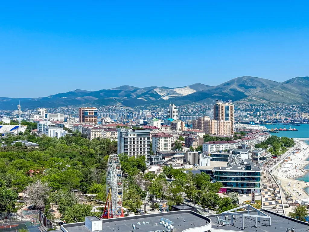 Трехкомнатная дизайнерская квартира в самом центре города