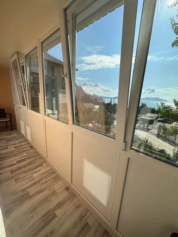 2-комнатная квартира с видом на море