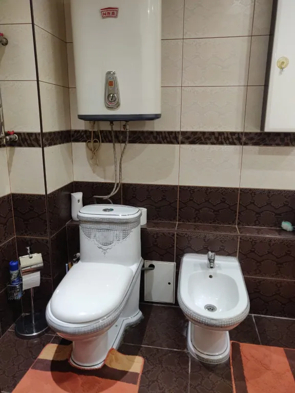 Уютная двухкомнатная квартира между вокзалом и Быхановым садом и ЛД Звездный