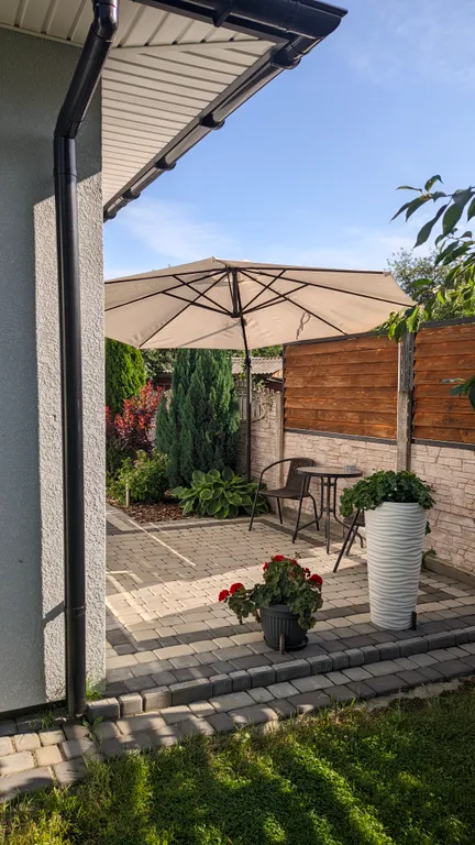 Уютный новый дом недалеко от центра