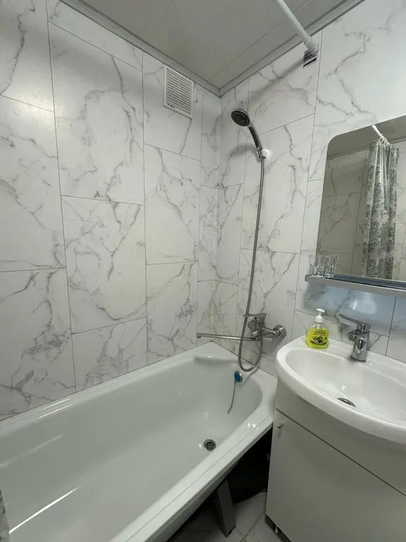 Квартира на бульваре Белые цветы