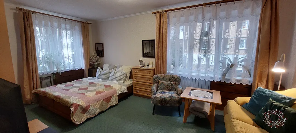 Все здесь и рядом