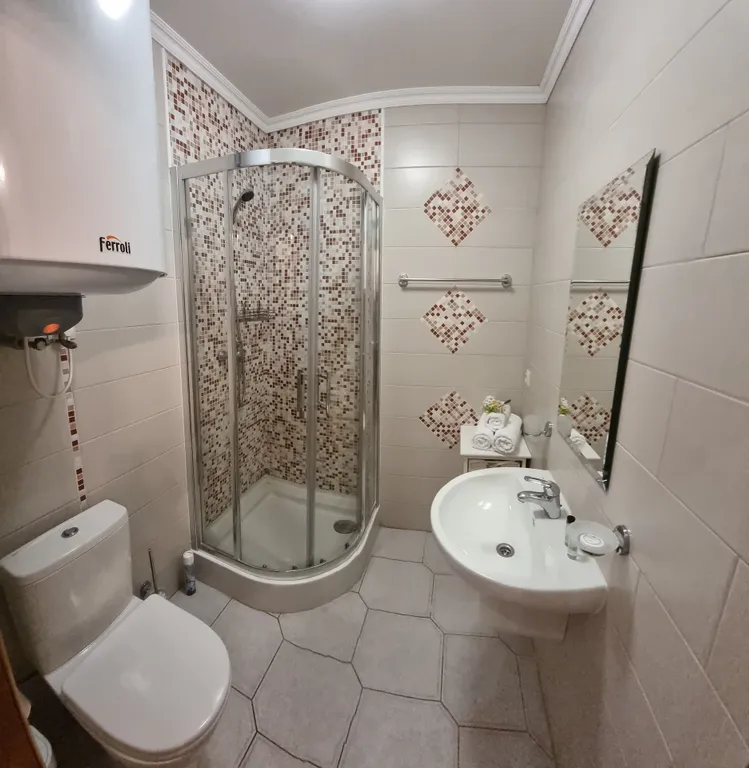 Апартамент с одной спальней и гостиной