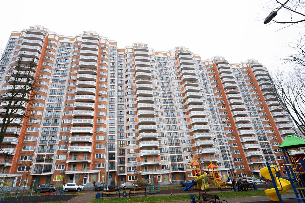 Квартира Квартира Большая двушка у метро Беляево — Москва