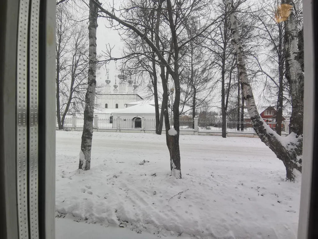 Под Покровом