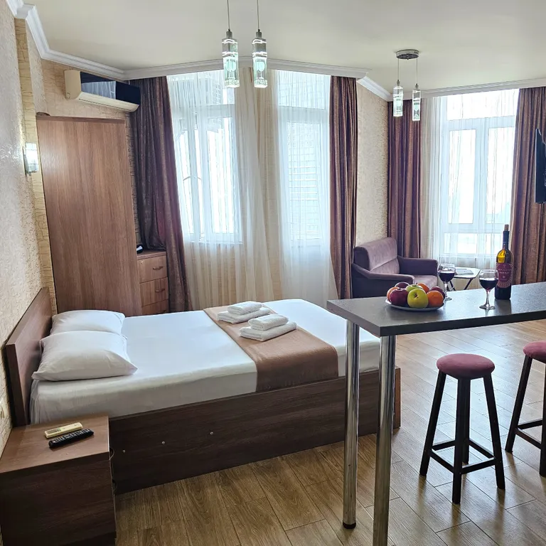 709 Студия с видом на море, красочными восходами и закатами