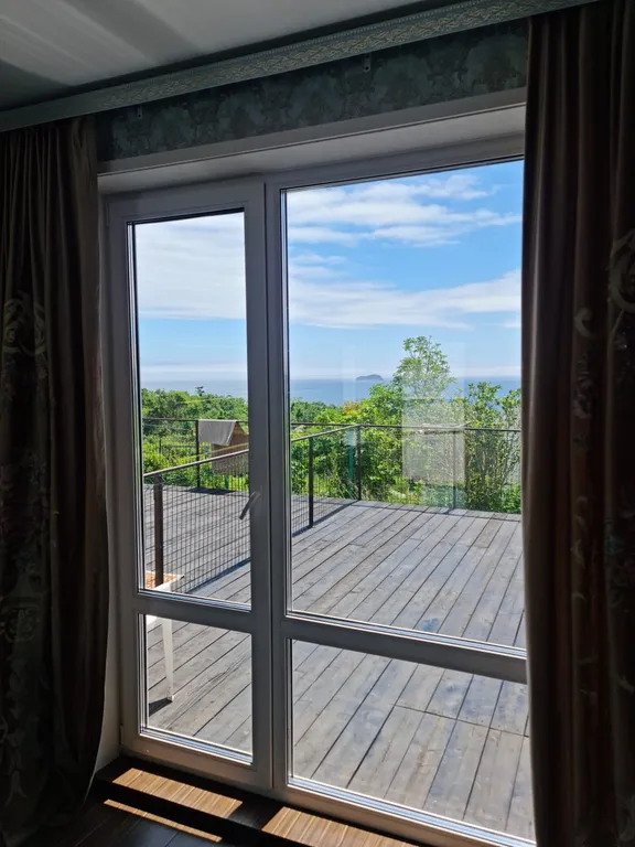 Дом Бархатная 2