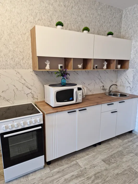 Квартира Квартира Шикарная просторная евротрешка для большой семьи или компании — Ярославль