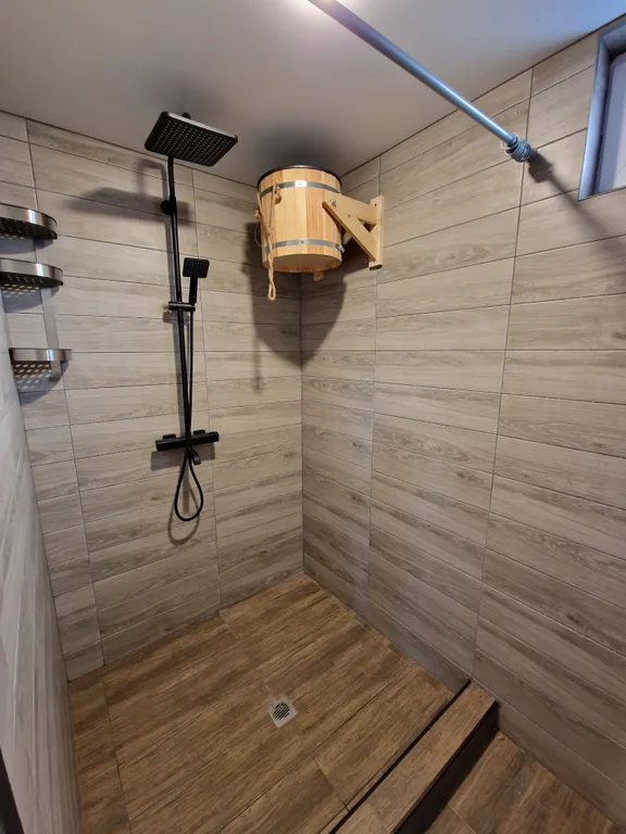 Дом с баней на дровах и банным чаном