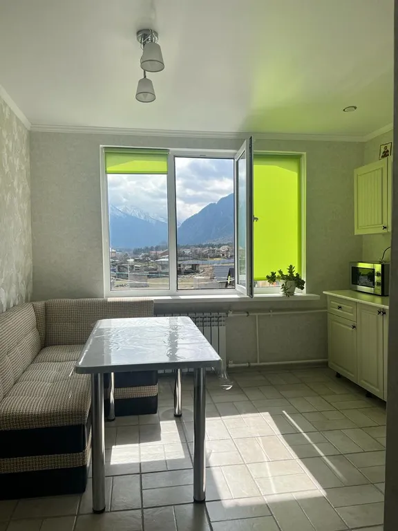 2-комнатная квартира с шикарным видом из окна