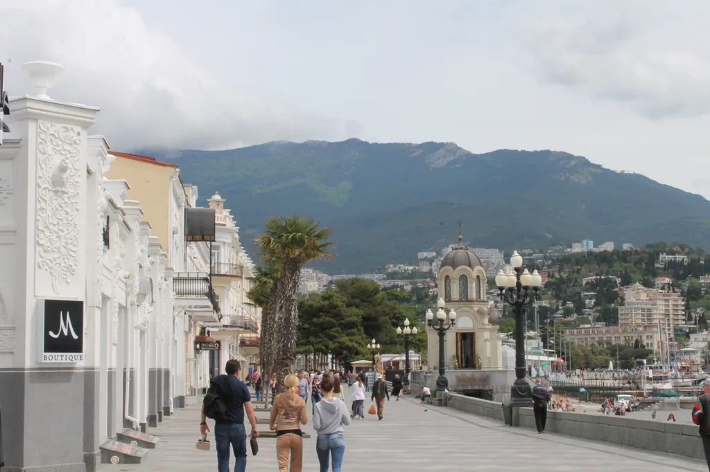 Квартира в центре у моря