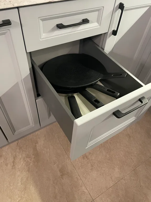 Дом рядом с озером