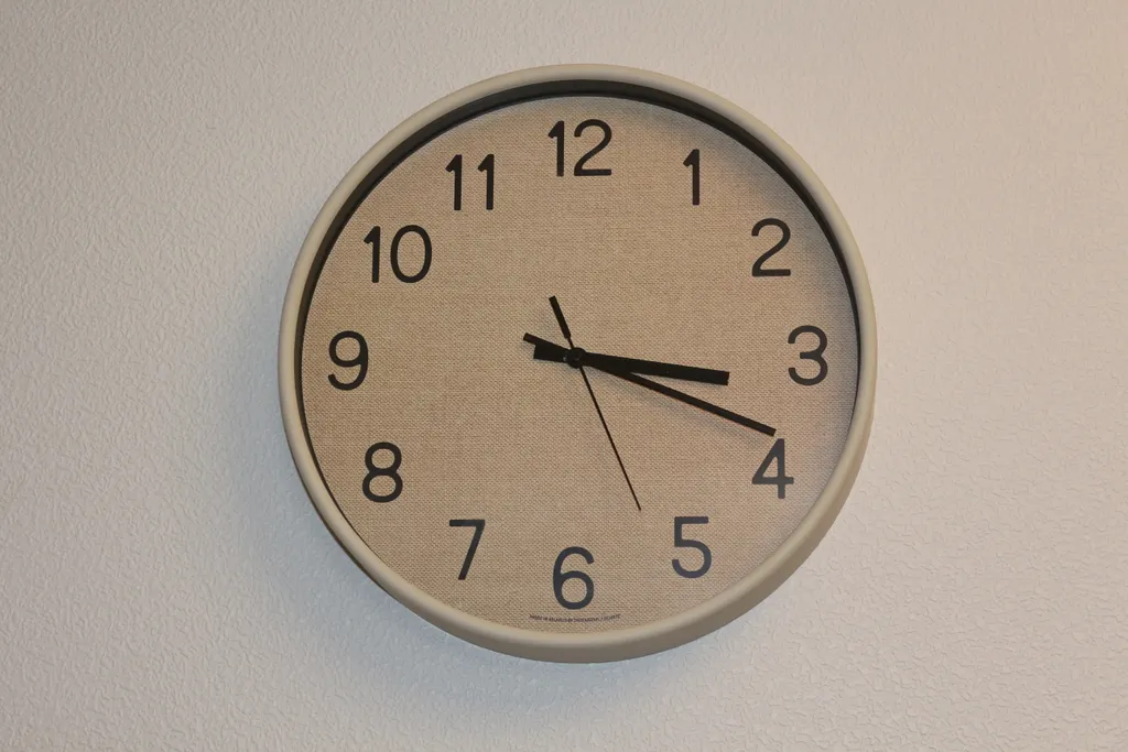 Евро-двушка у Ледовой Арены, ГУОР по хоккею