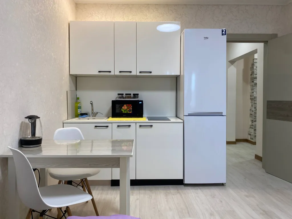 Студия у Сити-Молла с видом на горы