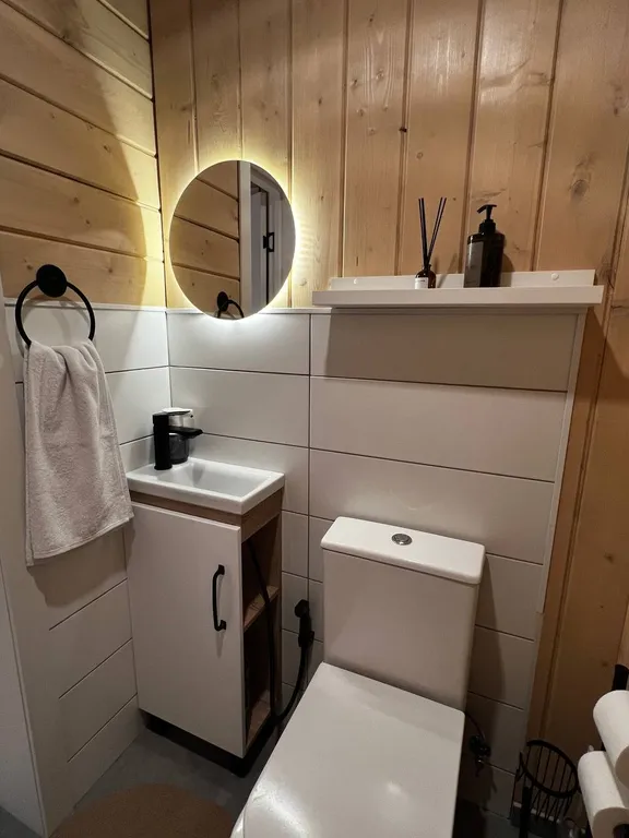 Дом с сауной и джакузи на террасе