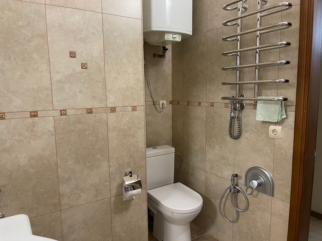 Уютная 4-х комнатная квартира в центре Евпатории с видом на море