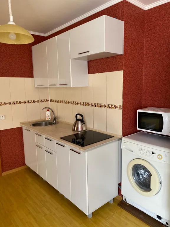 Уютная 2-комнатная квартира в своём дворе со своей кухней